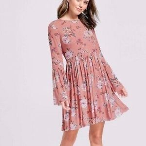 Mauve pink floral dress from Xhileration, size M